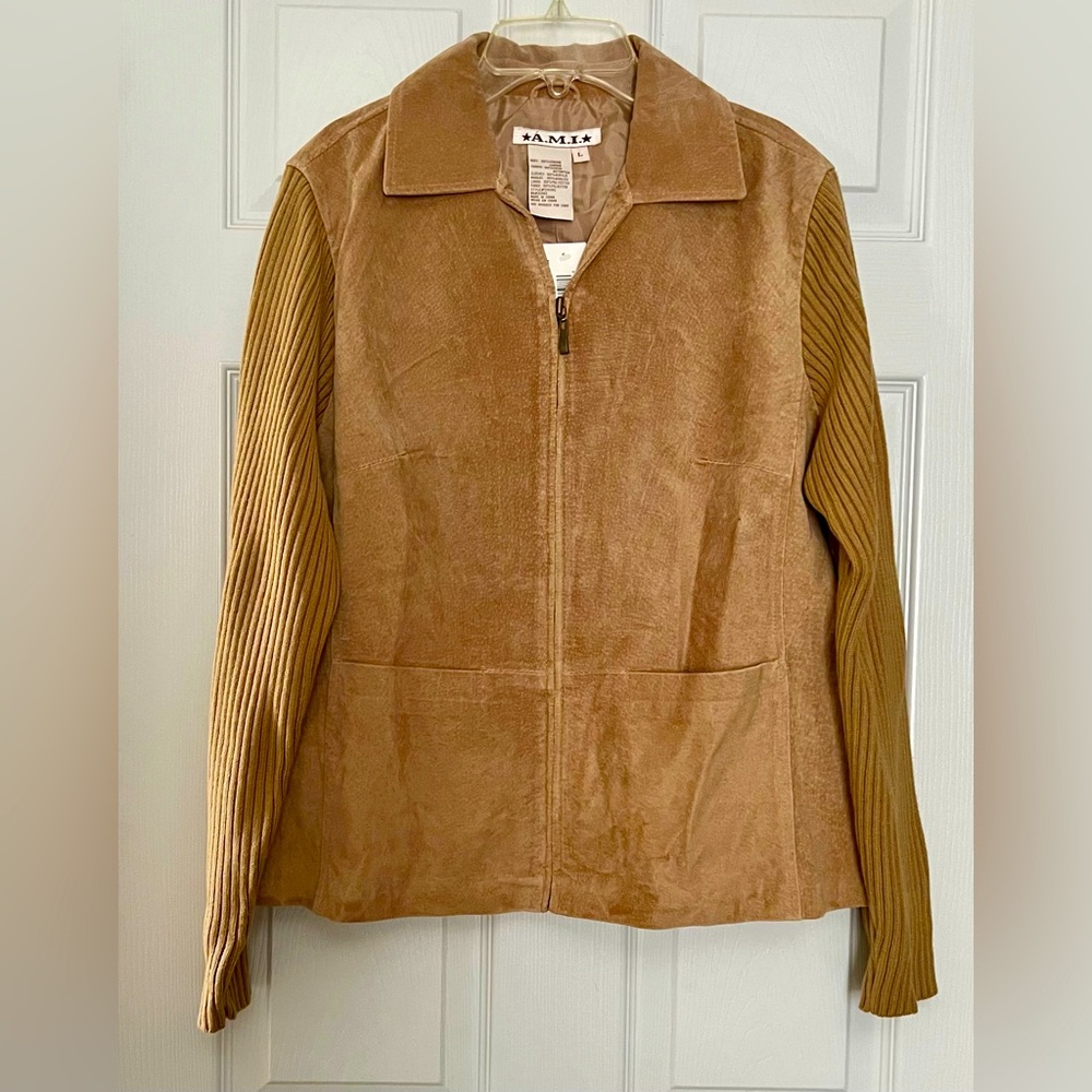 NWT A.M.I. Suede Leather Cowboy Tan Jacket with Ribbed Sleeves Women’s Large Y2K